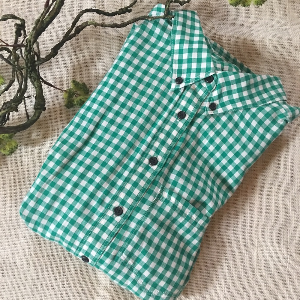 Gap Gingham Button Up - image 2